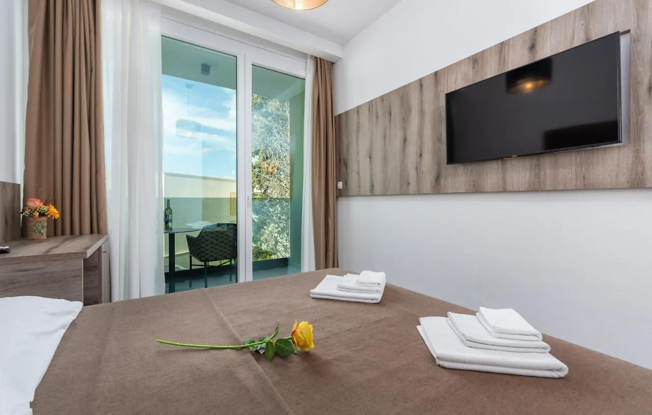 Residence Center B&B Materada Poreč 0*,